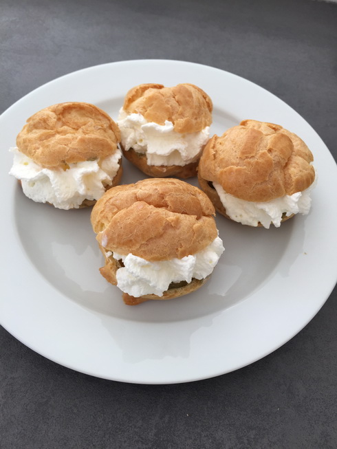 Choux chantilly